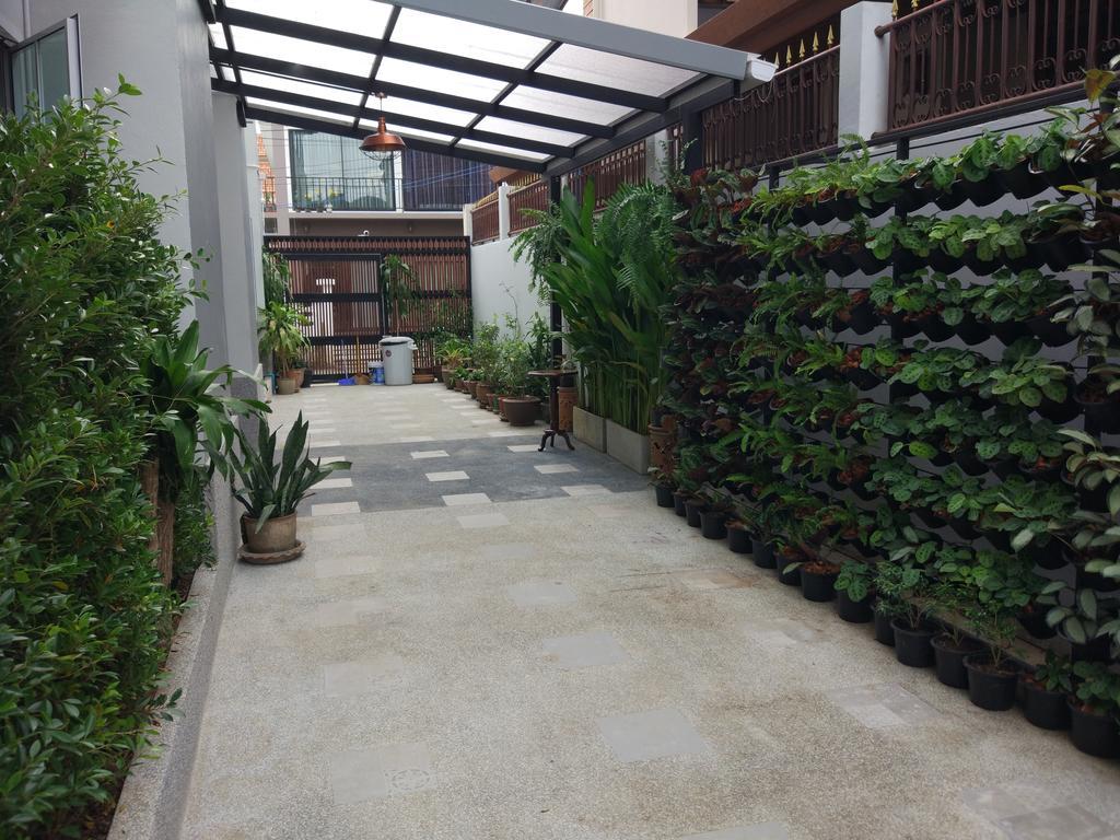 Celosia Chiang Mai Hotel Bagian luar foto